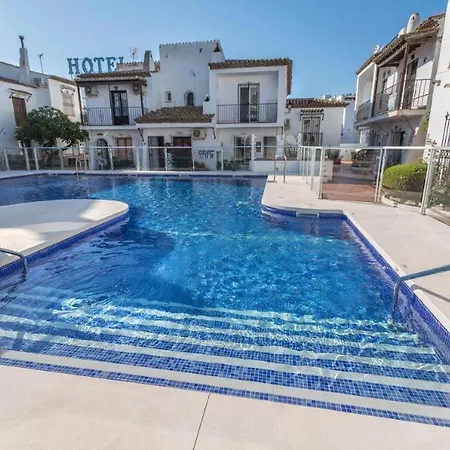 Villa Pueblo Andaluz