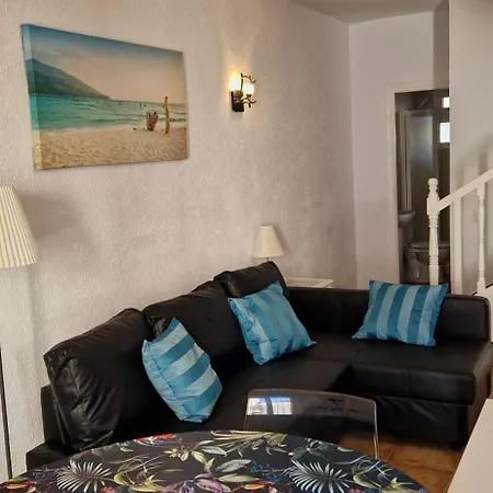 Pueblo Andaluz נרחה