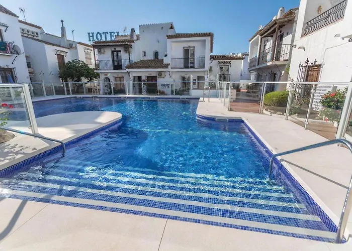 Villa Pueblo Andaluz